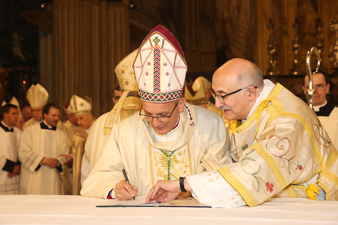 Monsignor Marco Prastaro Vescovo di Asti_464.jpg